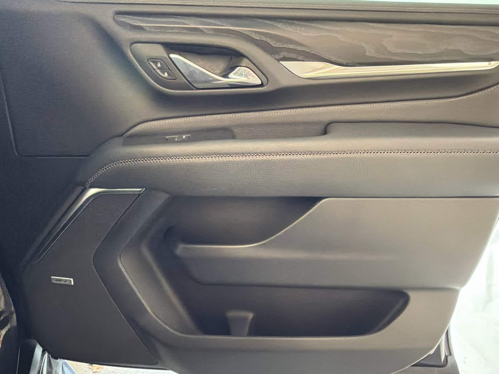 2024 GMC Yukon Denali - Photo 34