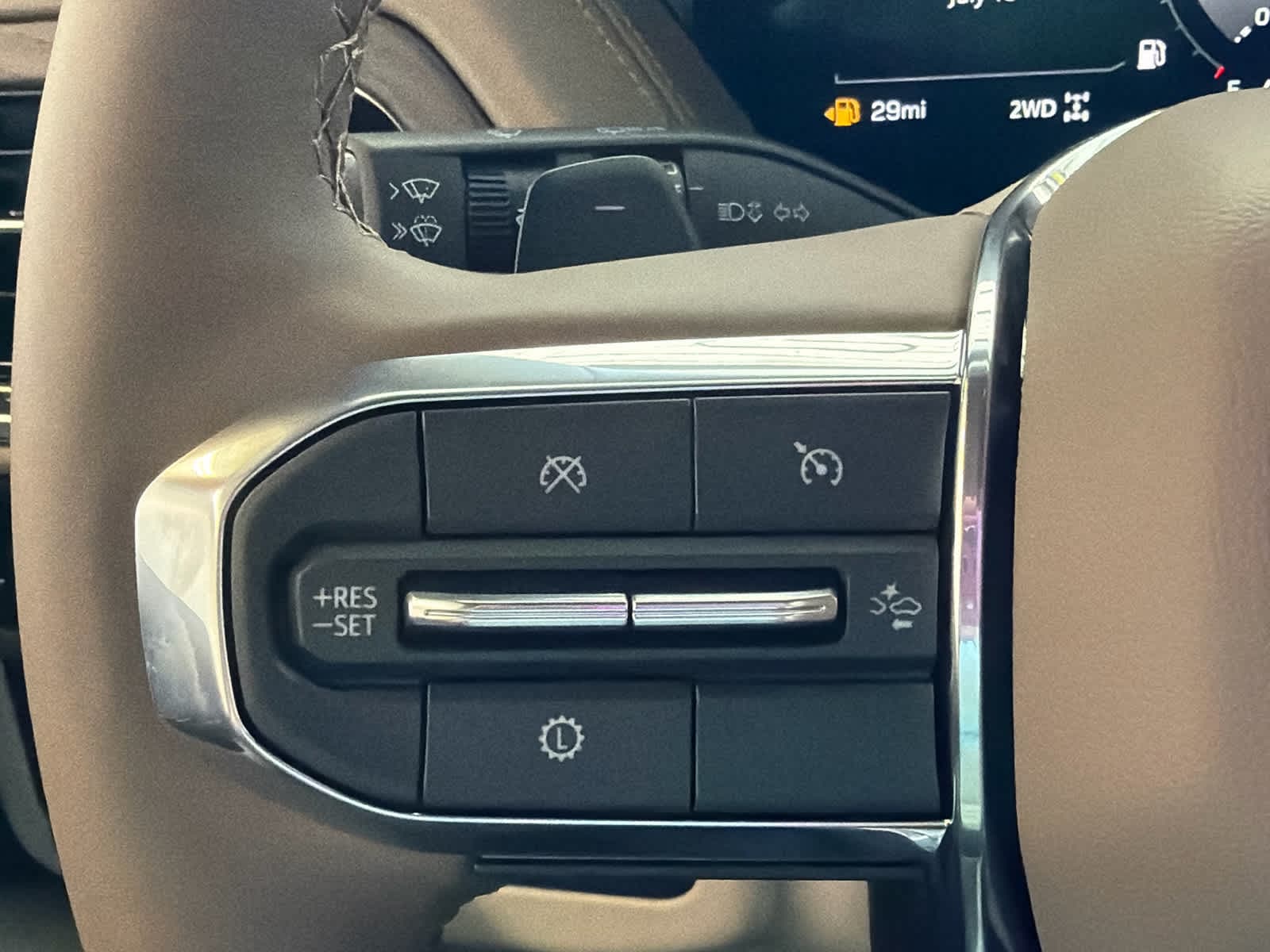 2026 GMC Yukon Denali - Photo 39