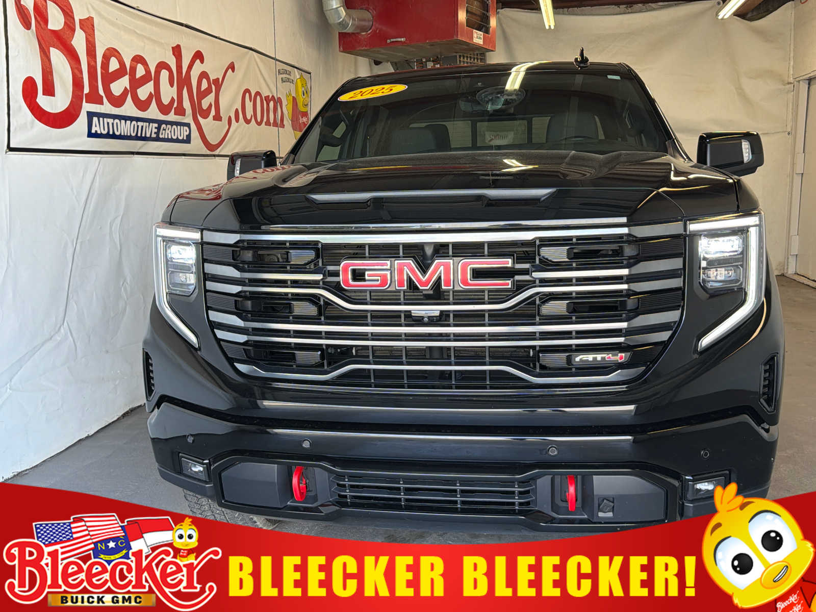 2025 GMC Sierra 4WD Crew Cab Short Box AT4's photo