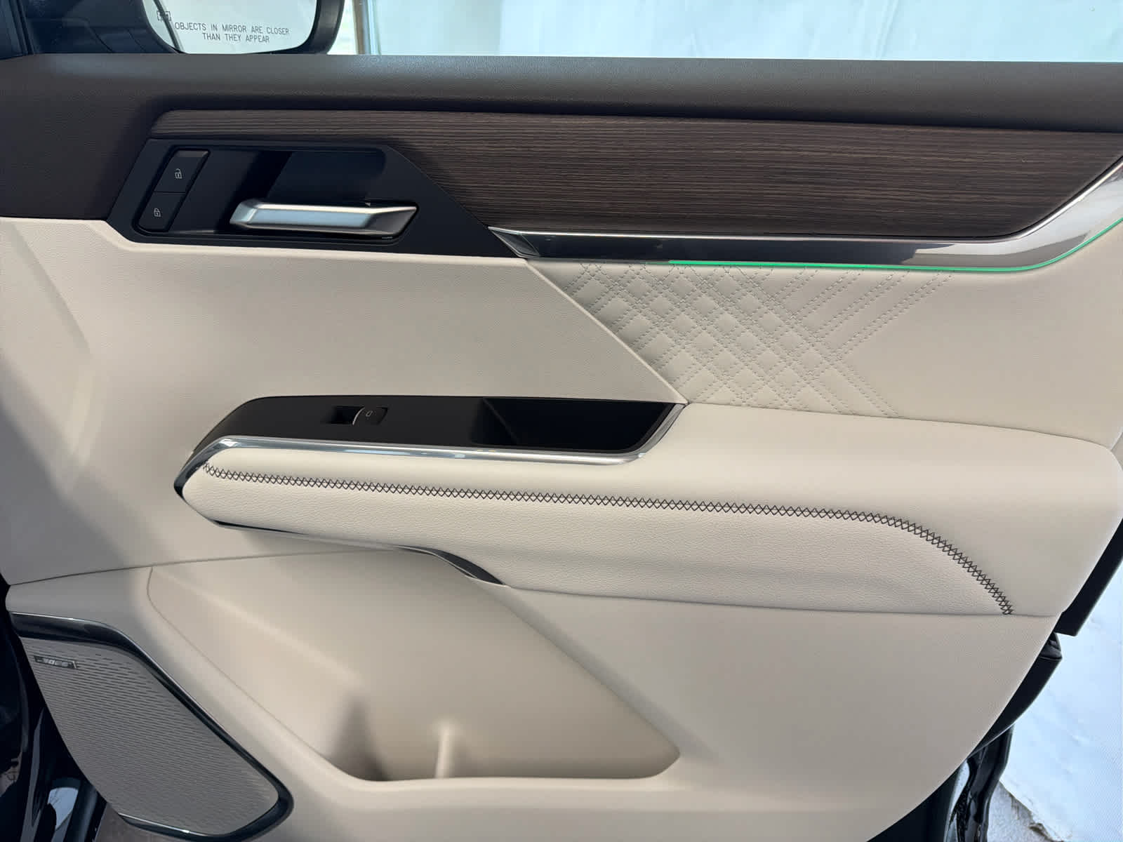 2026 GMC Acadia Denali - Photo 32