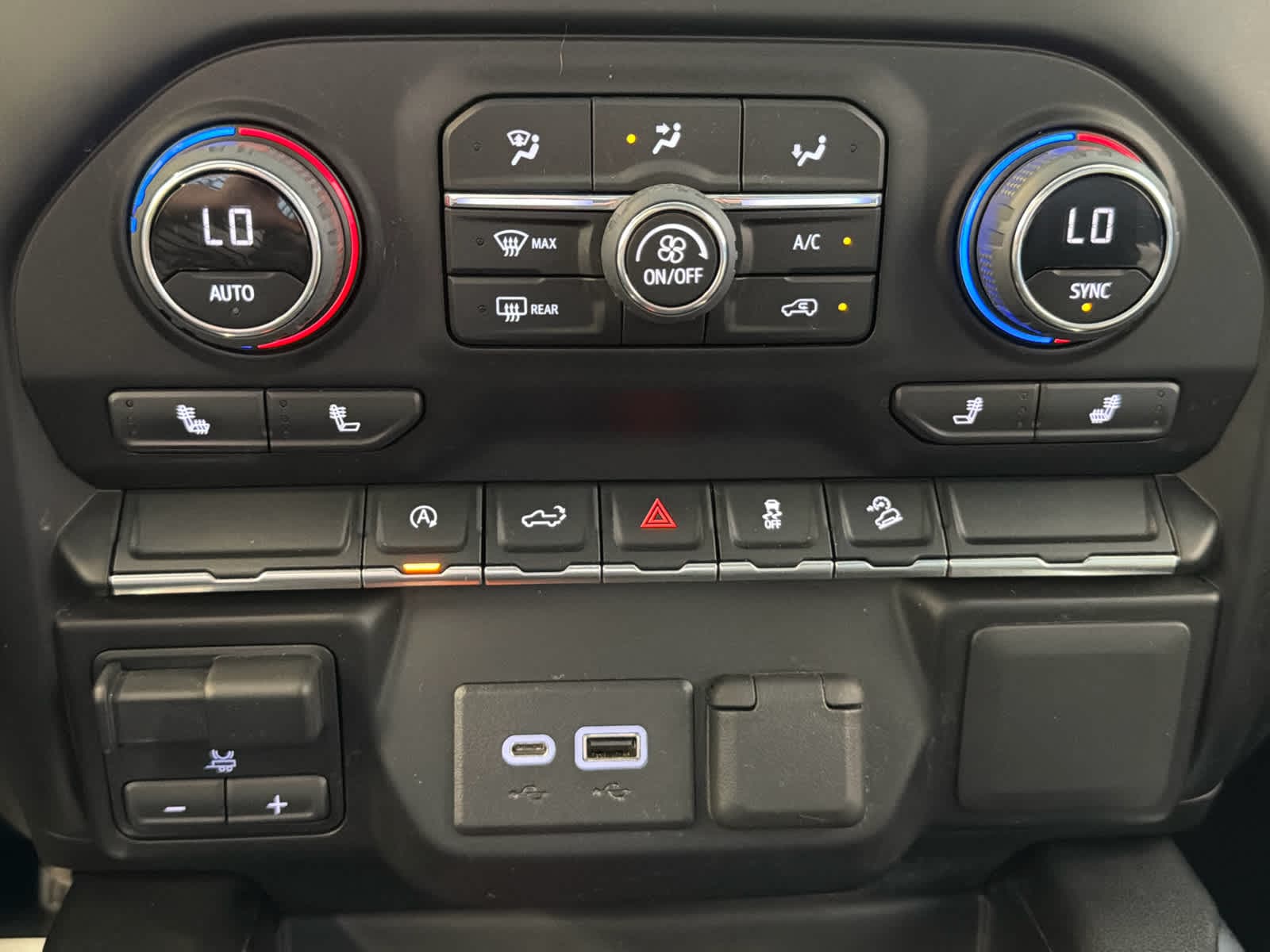 2022 Chevrolet Silverado 1500 Limited RST - Photo 45