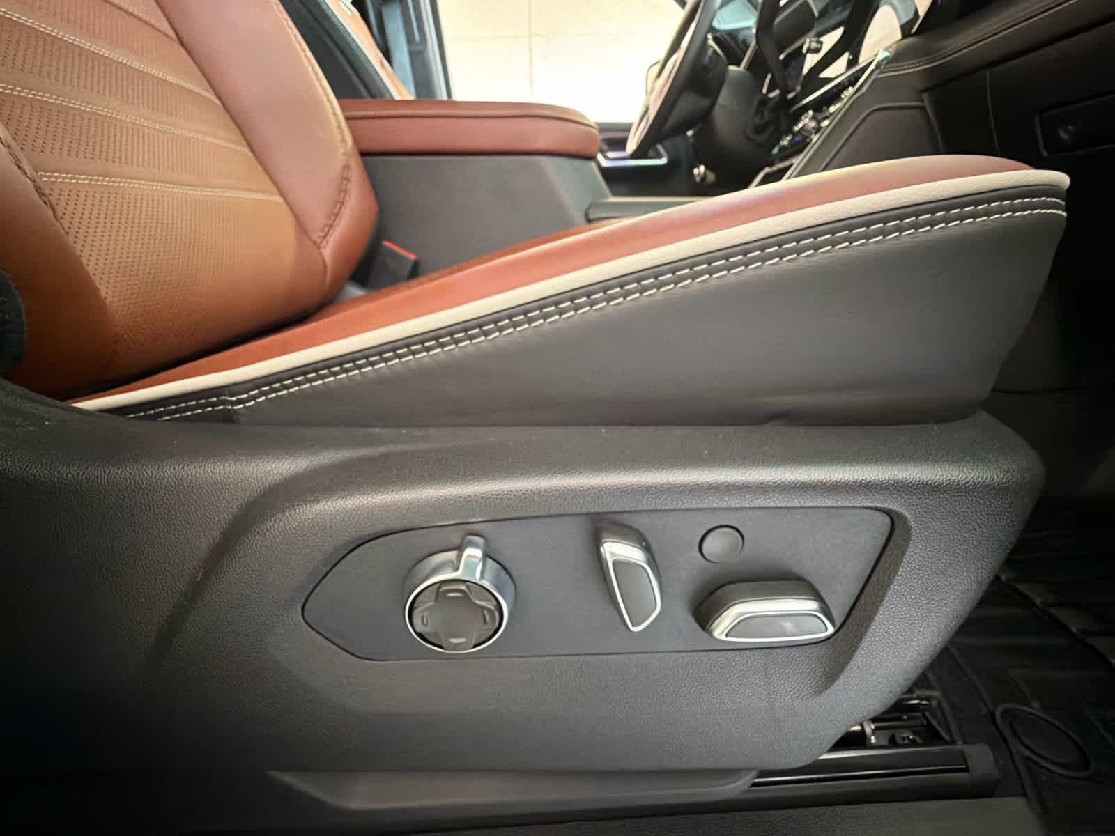 2026 GMC Sierra 2500HD Denali Ultimate - Photo 31