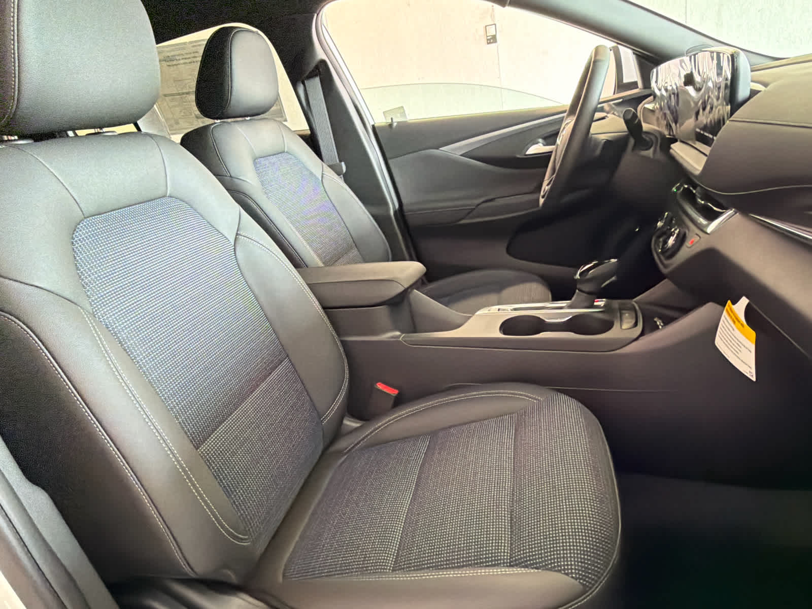2026 Buick Envista Preferred - Photo 24