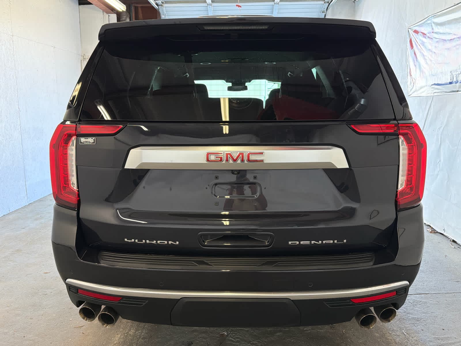 2024 GMC Yukon Denali - Photo 6