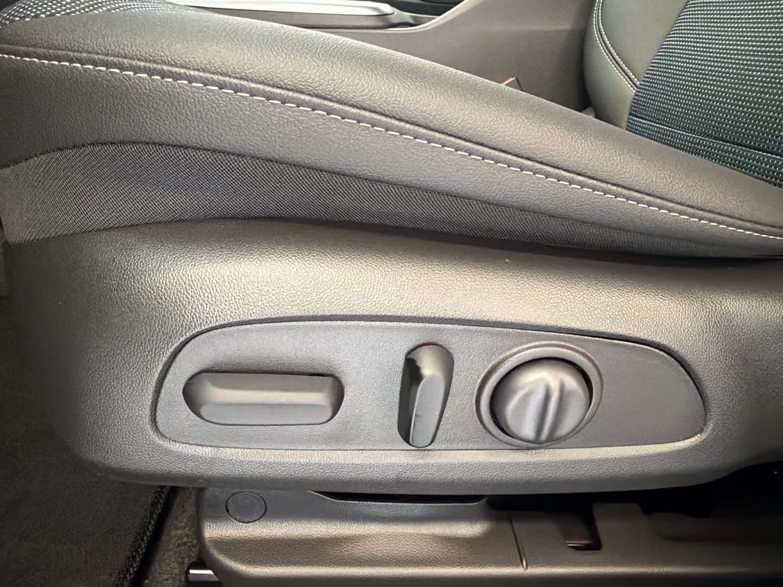2026 Buick Envista Preferred - Photo 16