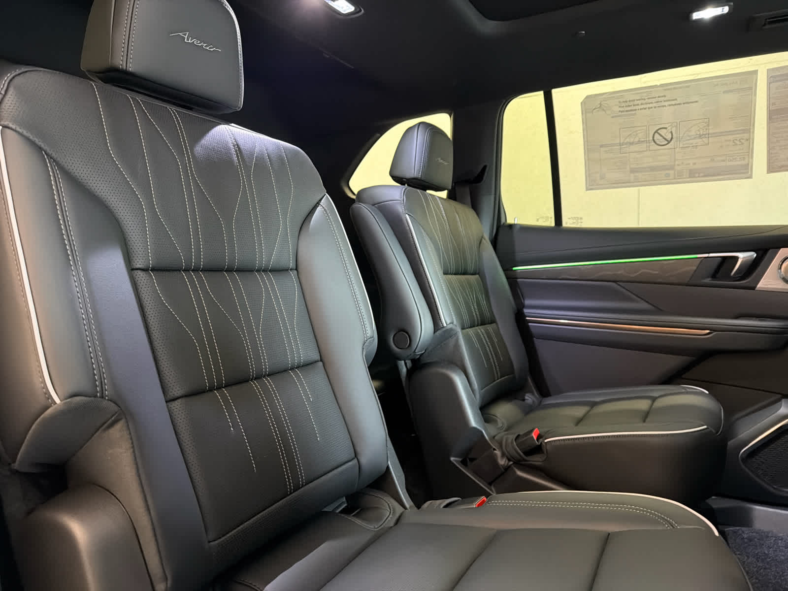 2026 Buick Enclave Avenir - Photo 36