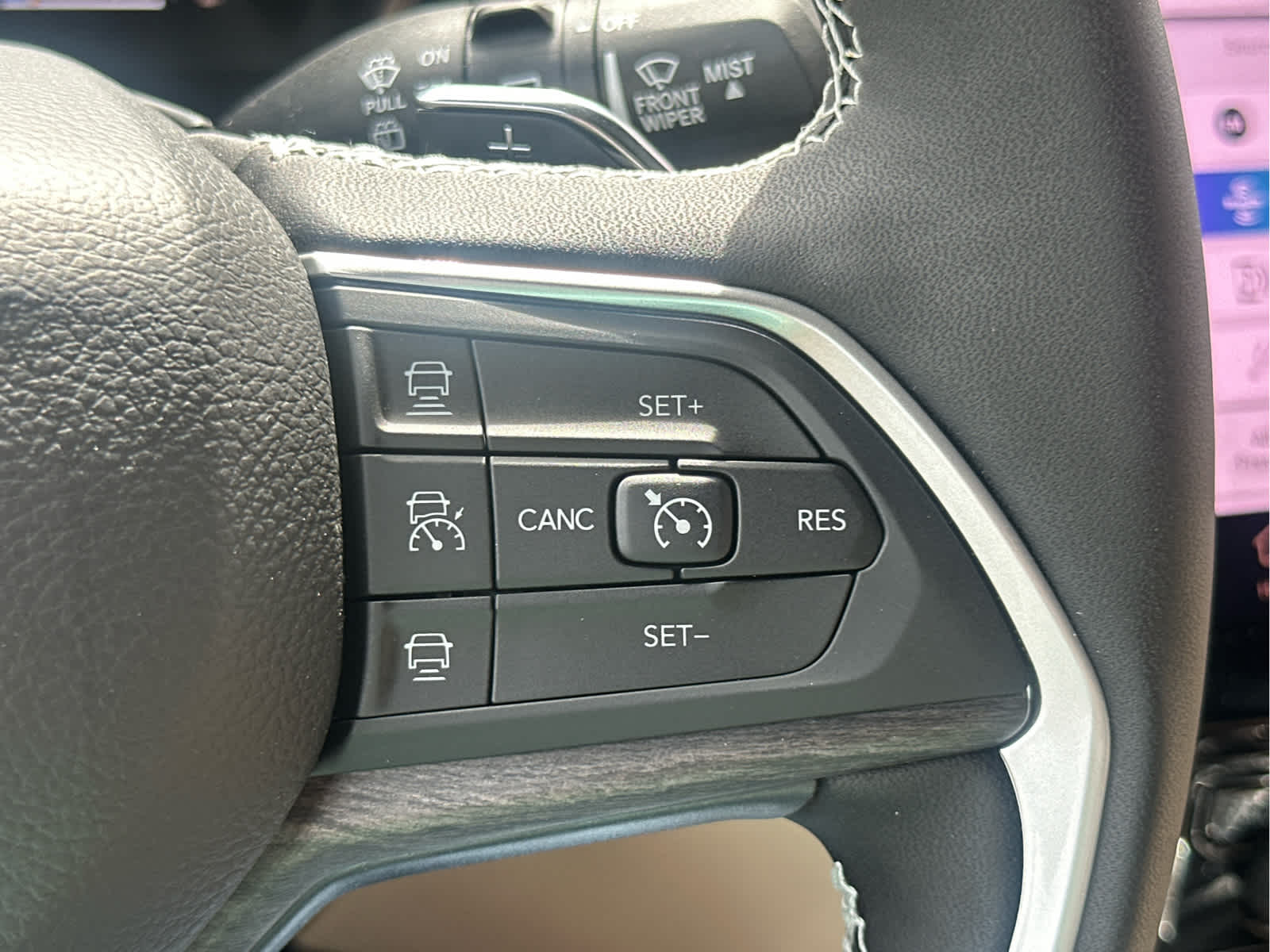 2025 Jeep Grand Cherokee Limited - Photo 37