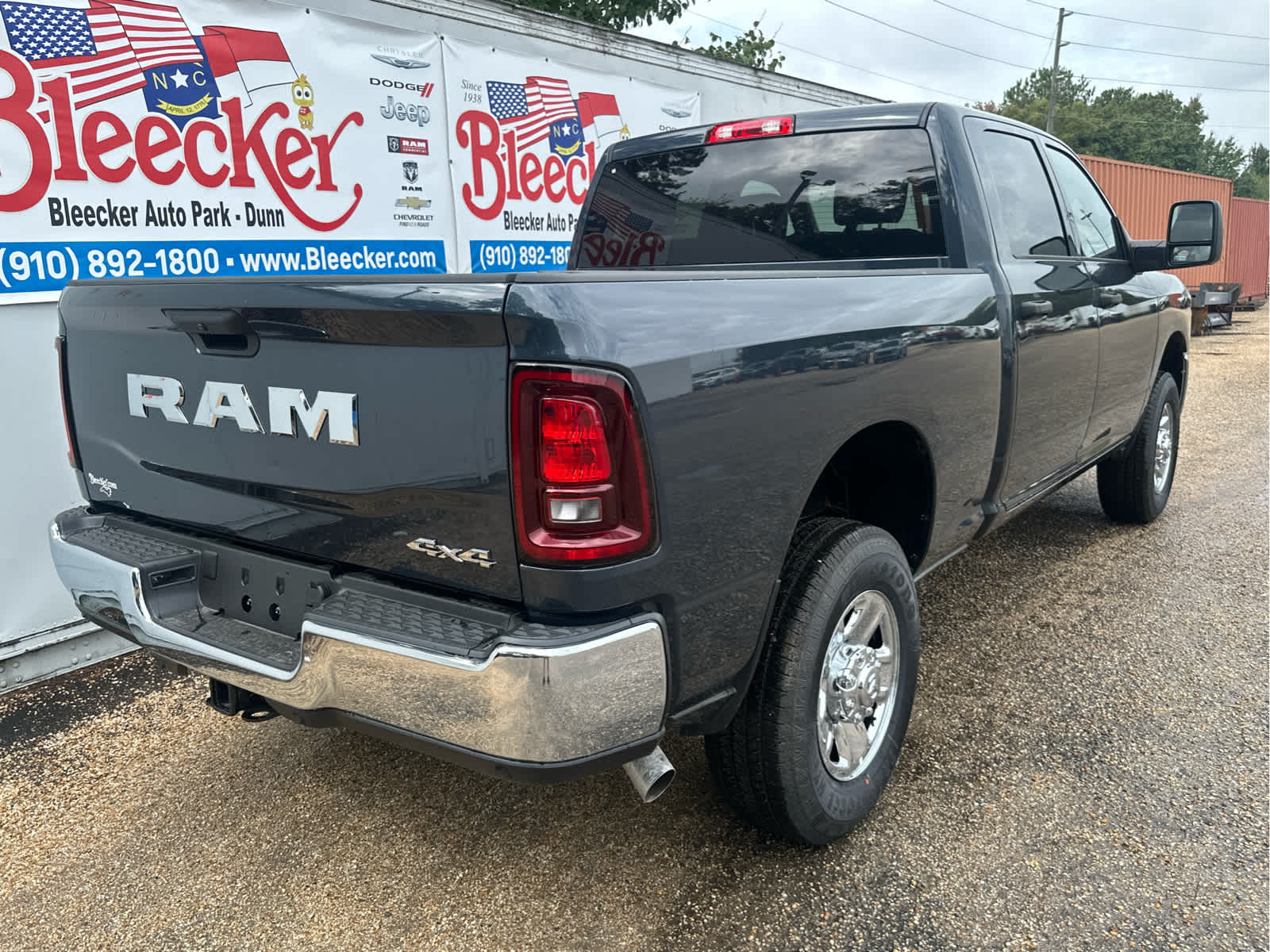 2026 Ram 2500 Tradesman photo 2