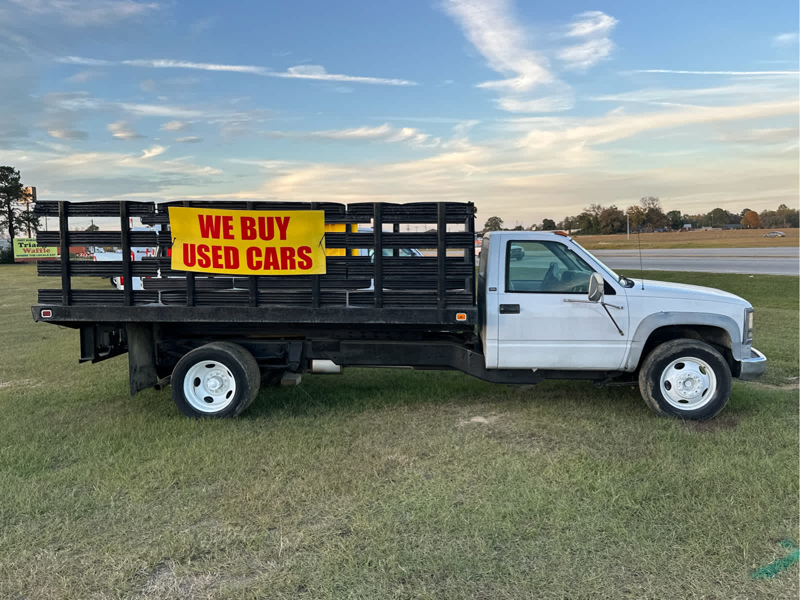 1995 Chevrolet Silverado 3500HD Base photo 2