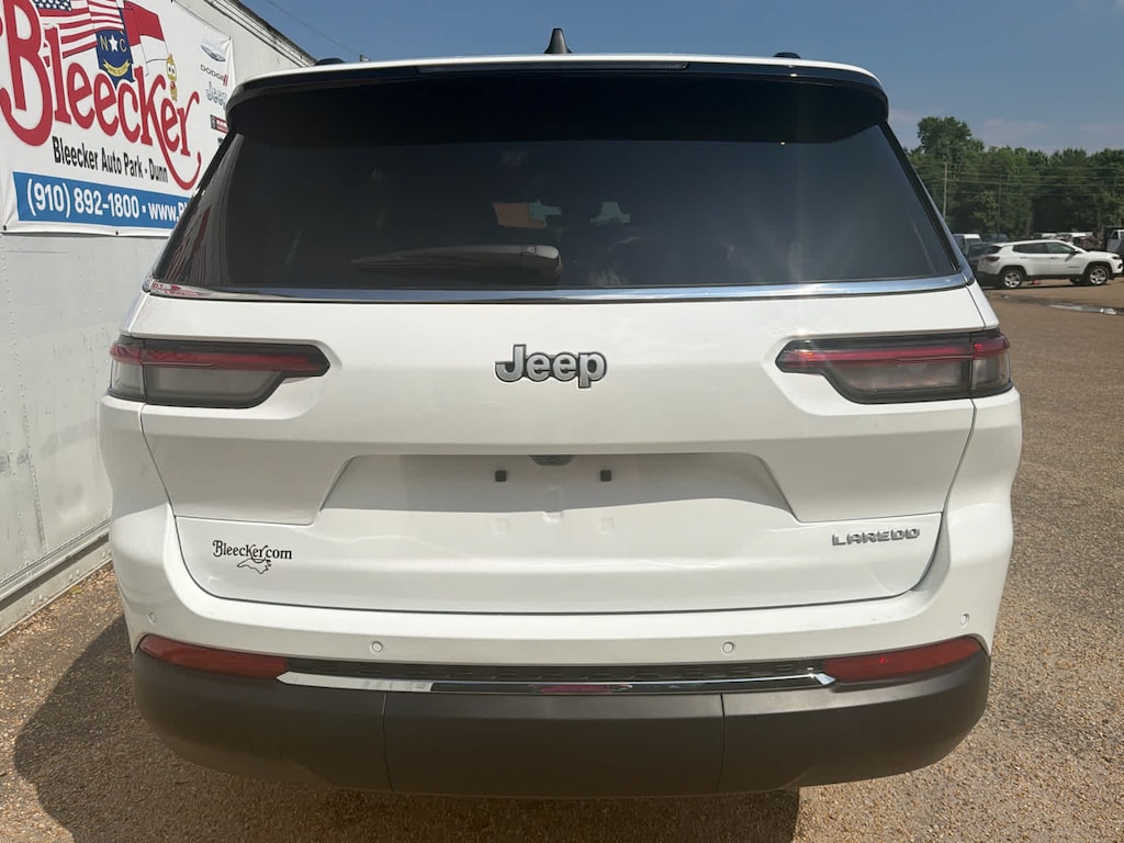 New 2026 Jeep Grand Cherokee L Laredo Sport Utility