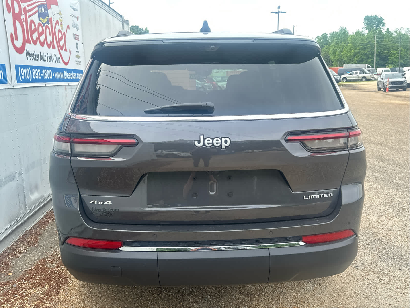 2025 Jeep Grand Cherokee L photo 4