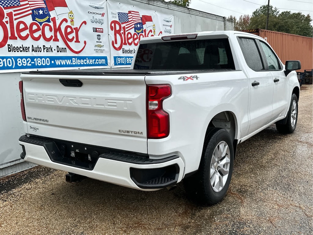 Used 2021 Chevrolet Silverado 1500 Custom 4WD Crew Cab 147 Truck Crew Cab