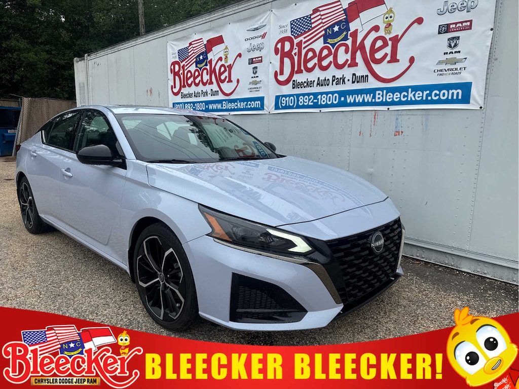 Used 2024 Nissan Altima 2.5 SR Sedan