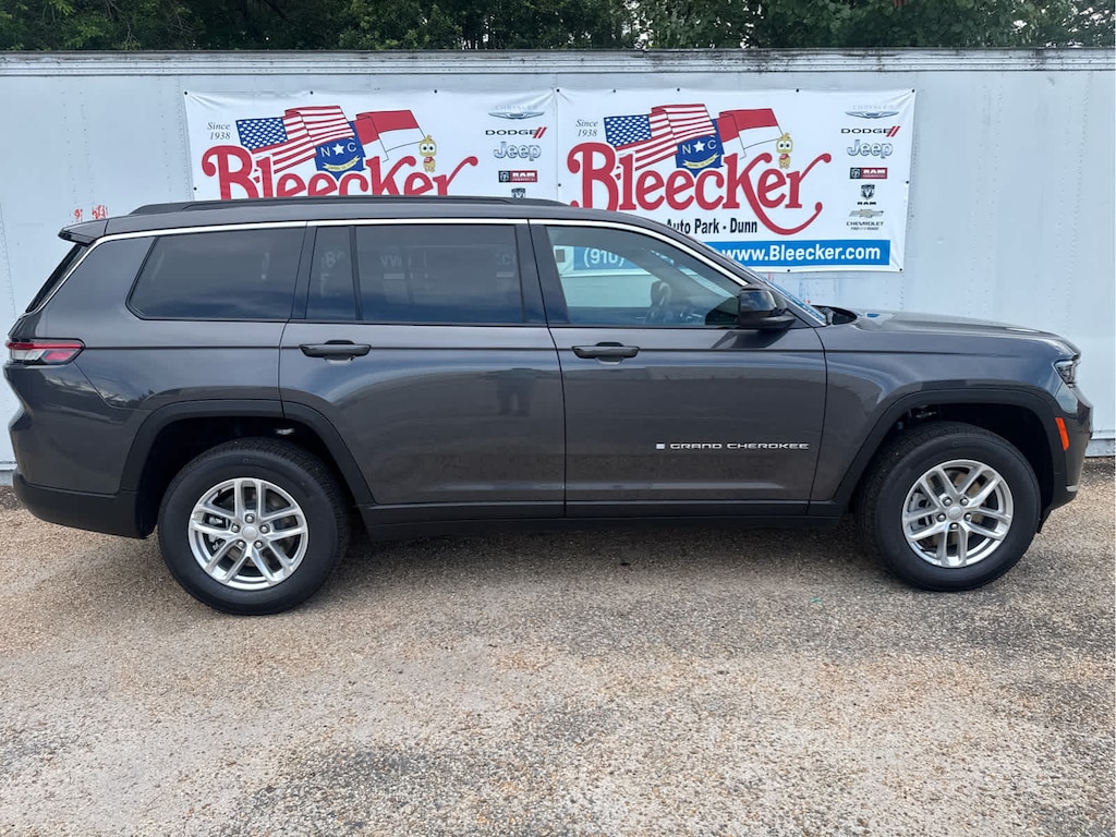 New 2026 Jeep Grand Cherokee L Laredo Sport Utility