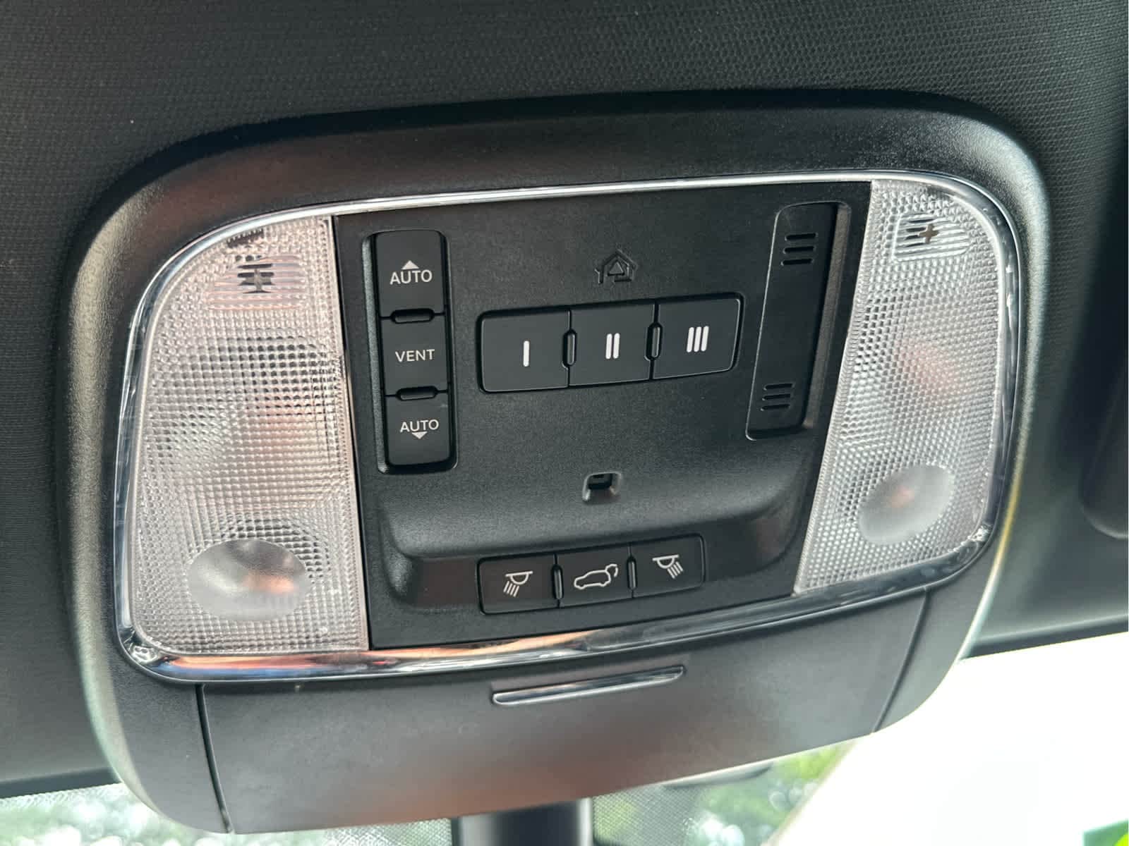 2021 Jeep Grand Cherokee Limited - Photo 38