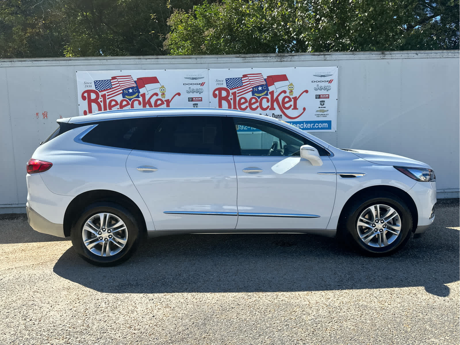 Used 2020 Buick Enclave Essence with VIN 5GAEVAKW1LJ245372 for sale in Dunn, NC