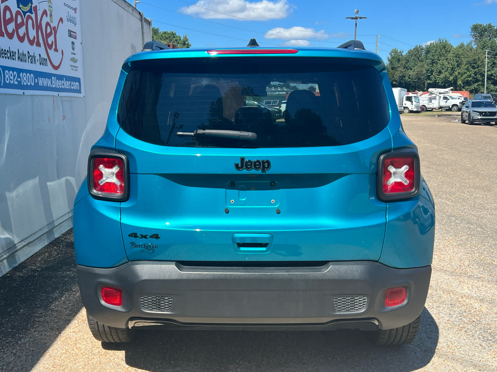 2022 Jeep Renegade Altitude photo 4
