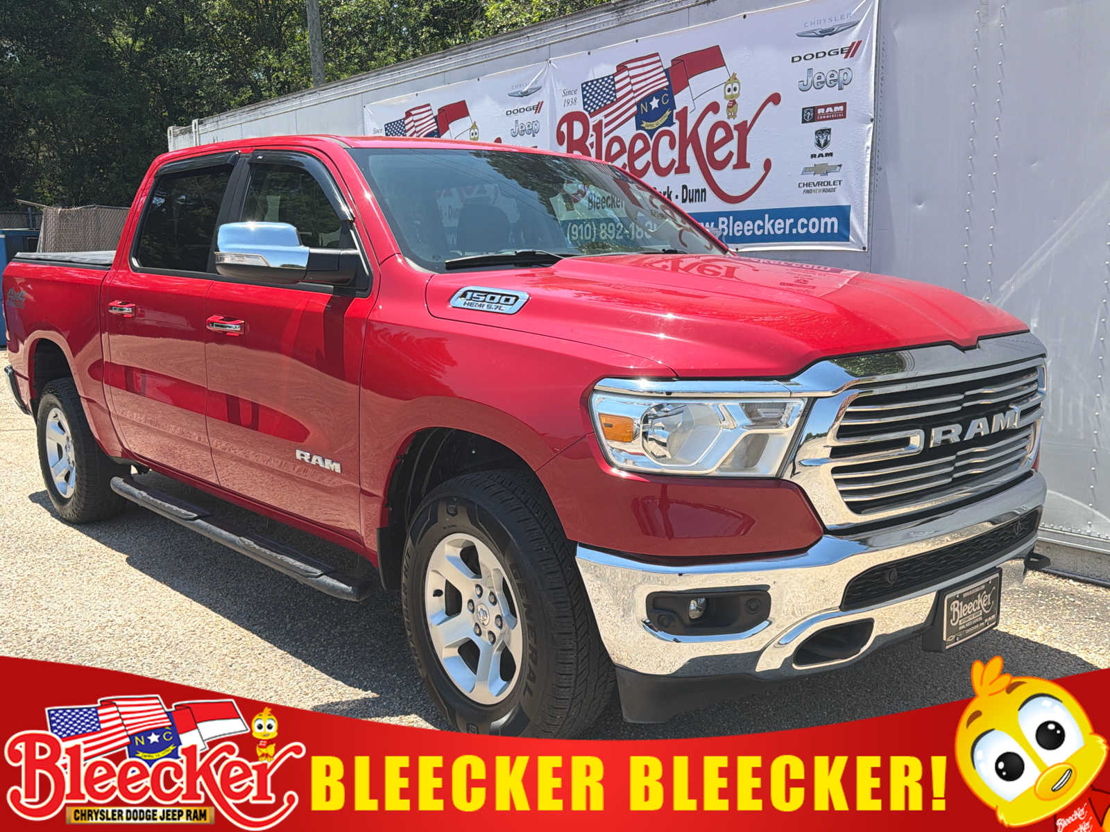 2019 RAM 1500 Big Horn/Lone Star 4x4 Crew Cab 5'7's photo