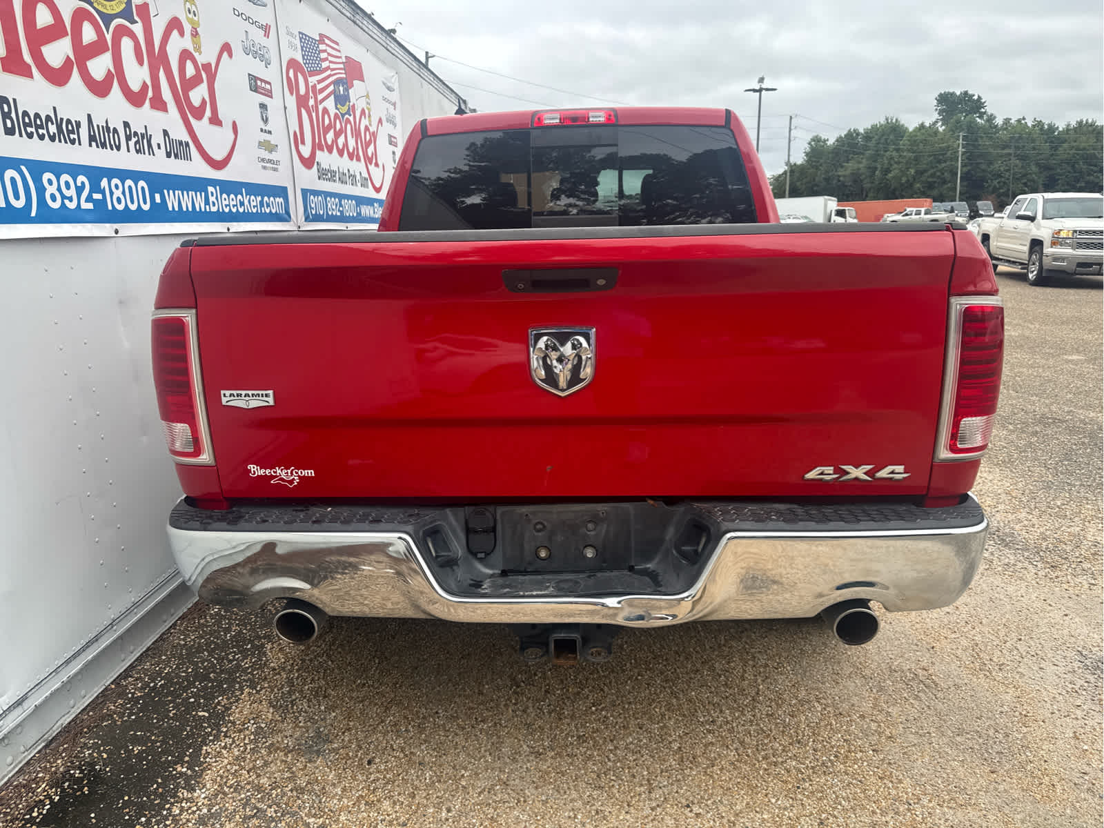 2016 Ram 1500 Laramie photo 4