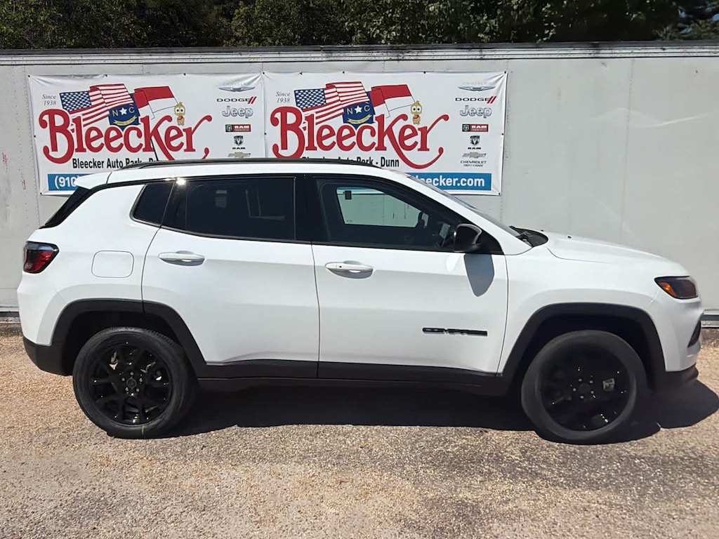 New 2026 Jeep Compass Latitude Sport Utility