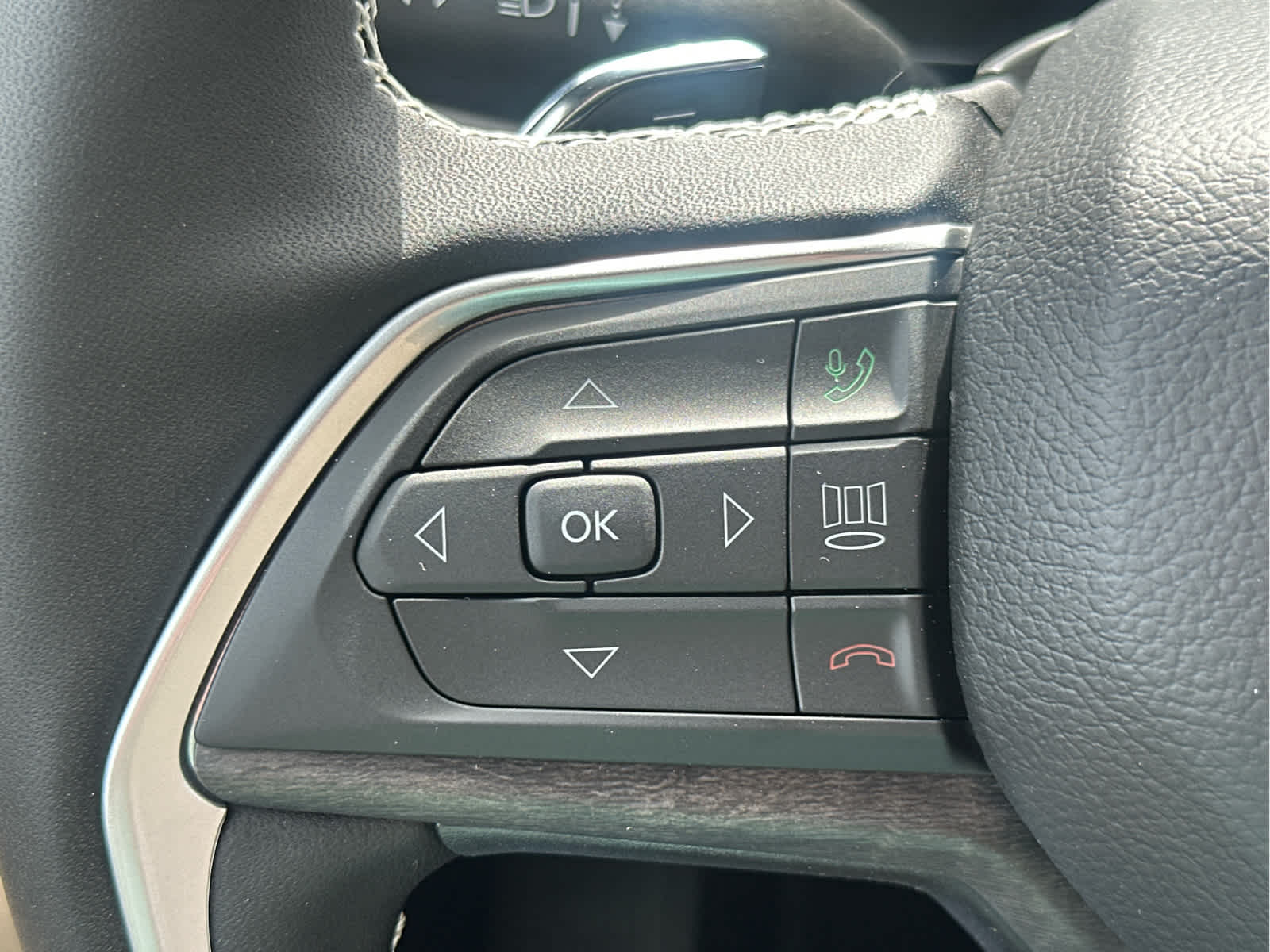 2025 Jeep Grand Cherokee Limited - Photo 36