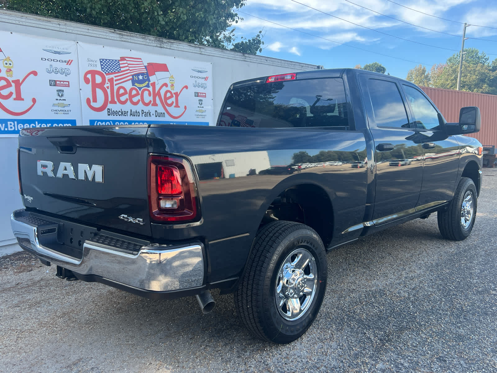 2026 Ram 2500 Tradesman photo 3