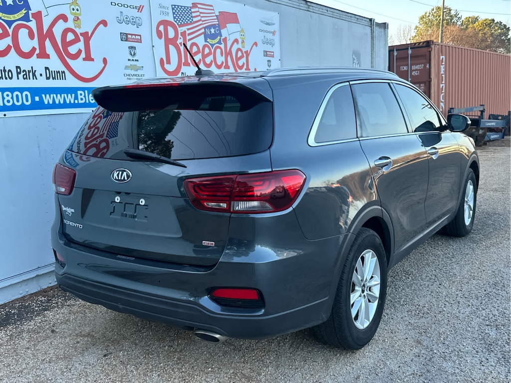 Used 2020 Kia Sorento LX SUV