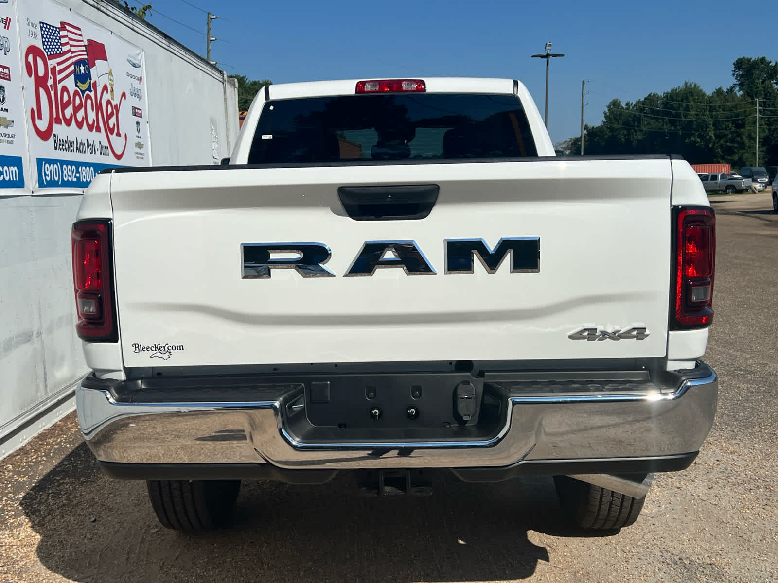 2026 Ram 2500 Tradesman photo 4