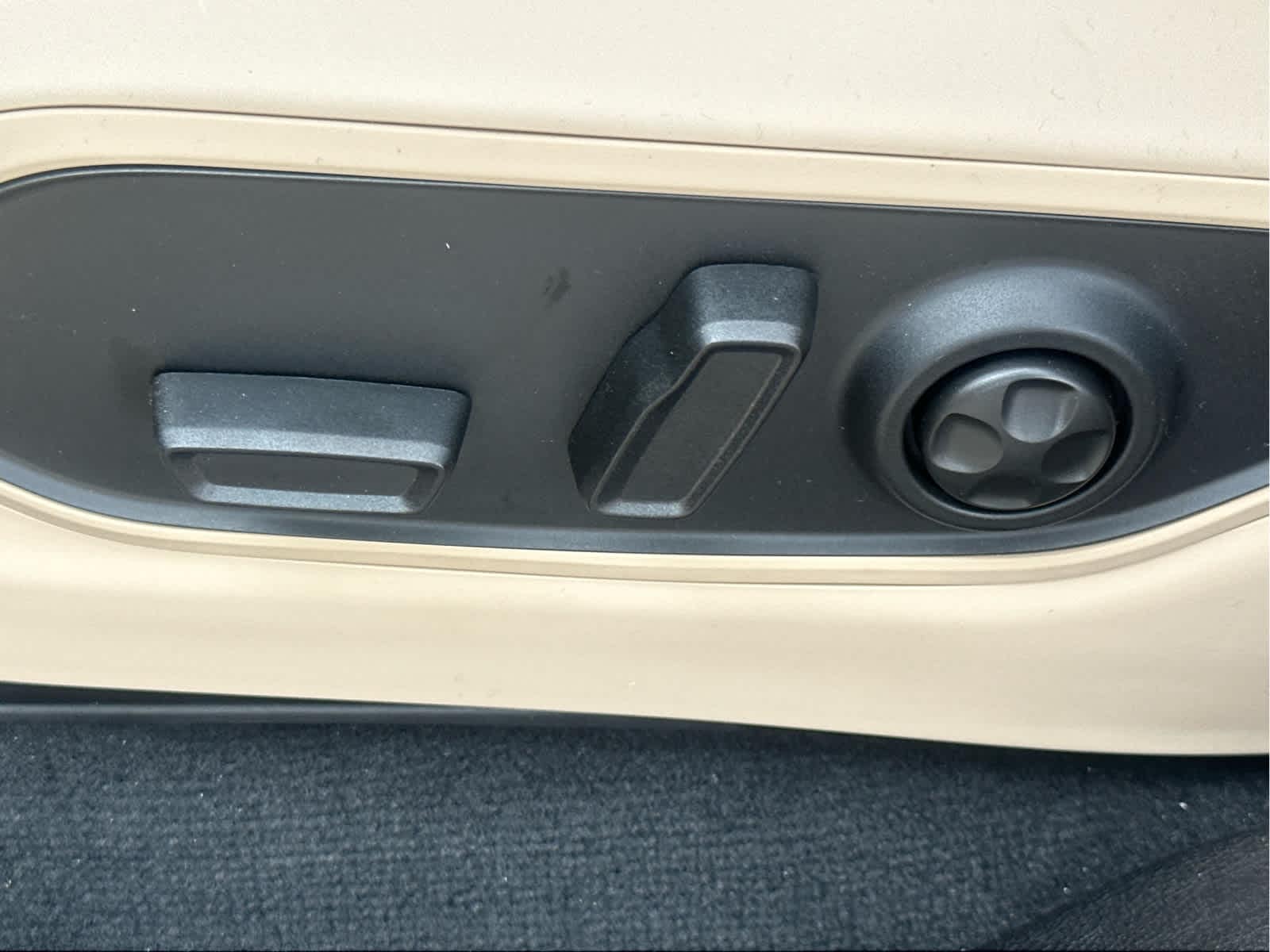 2025 Jeep Grand Cherokee L Limited - Photo 30