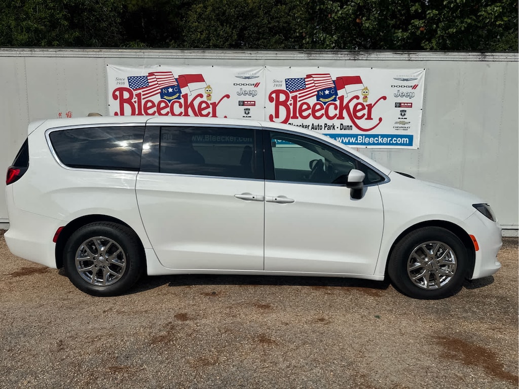 Used 2023 Chrysler Voyager LX Van Passenger Van