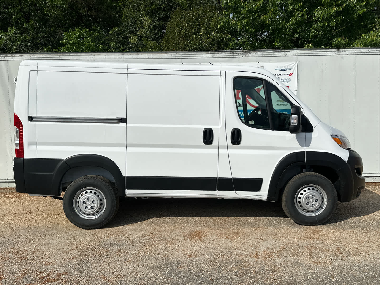 2025 Ram ProMaster 1500 photo 2