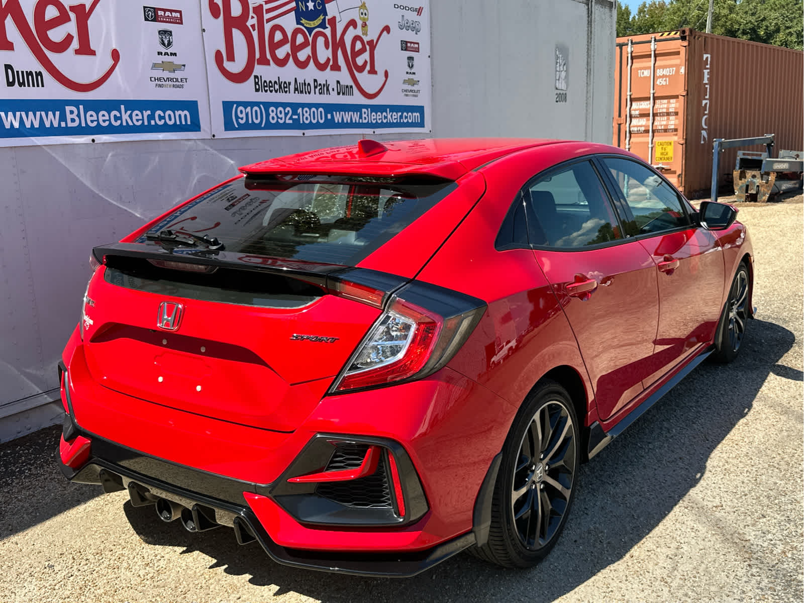 2021 Honda Civic Hatchback Sport photo 3
