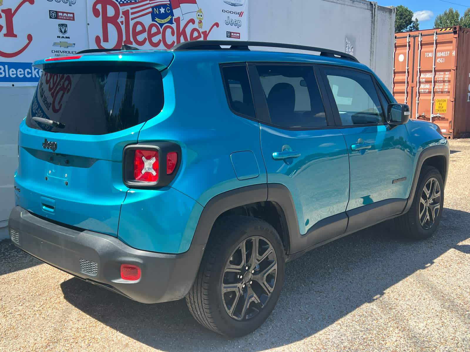 2022 Jeep Renegade Altitude photo 3
