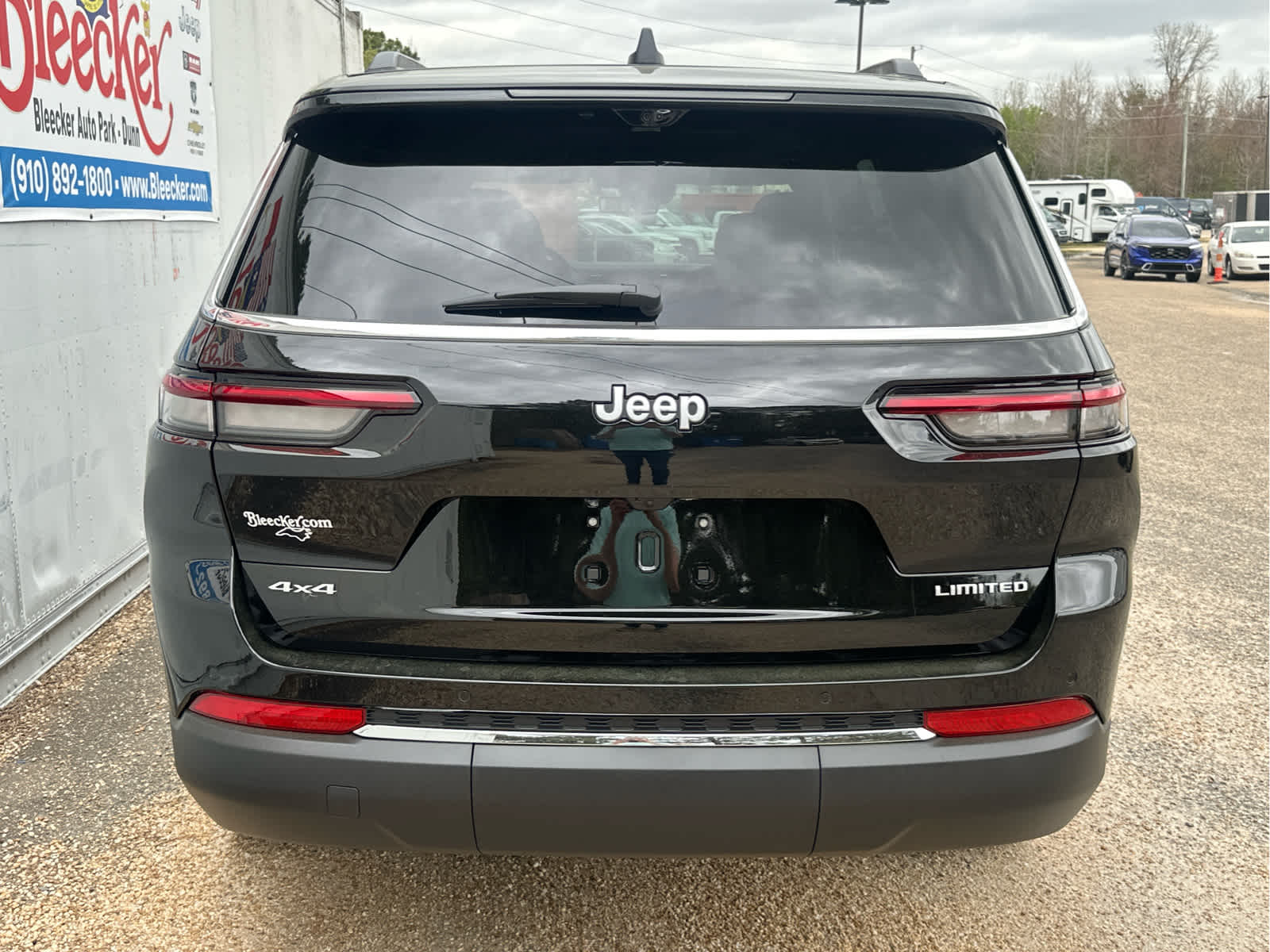 2025 Jeep Grand Cherokee L photo 4