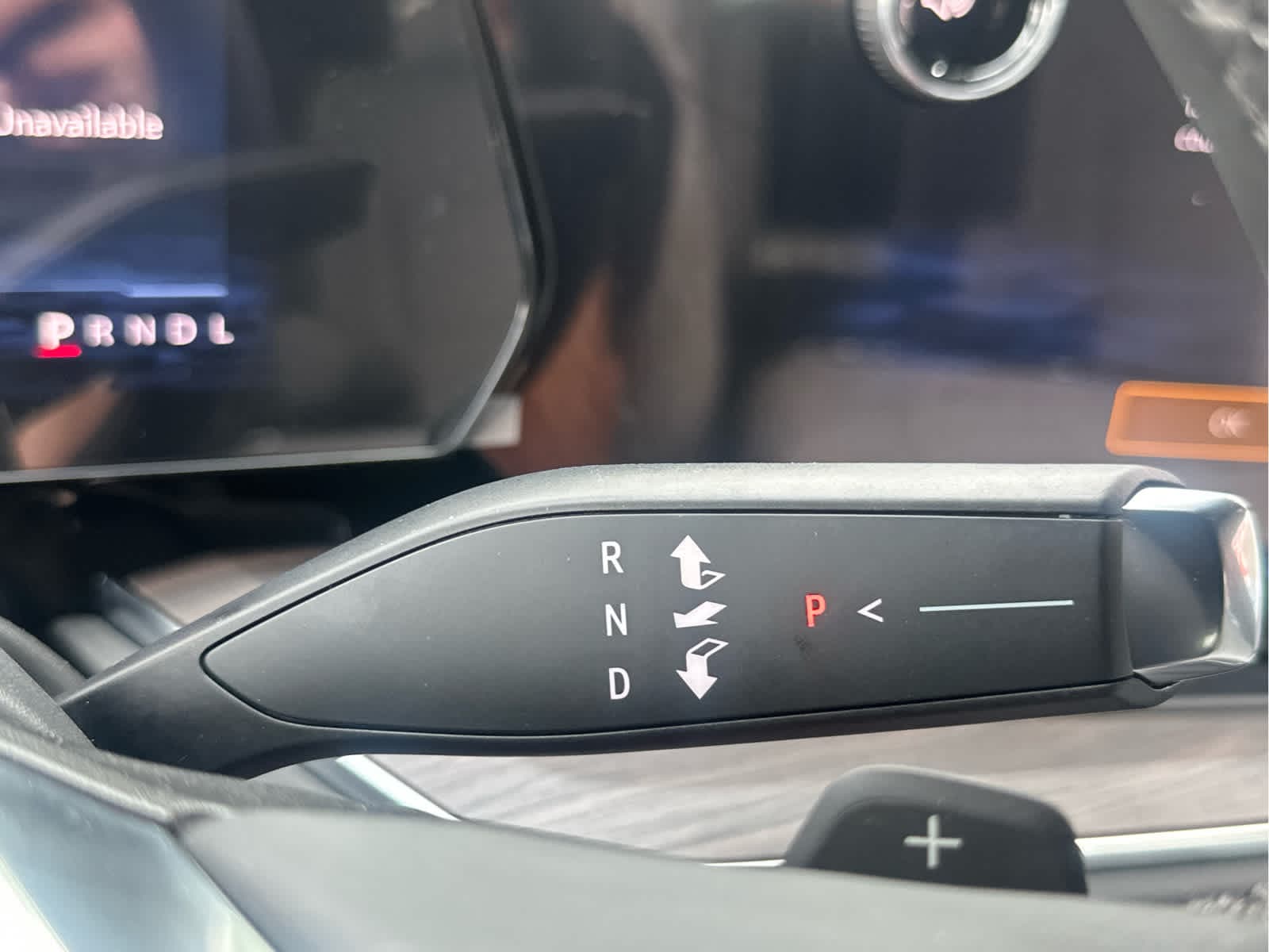 2025 Chevrolet Suburban Premier - Photo 35