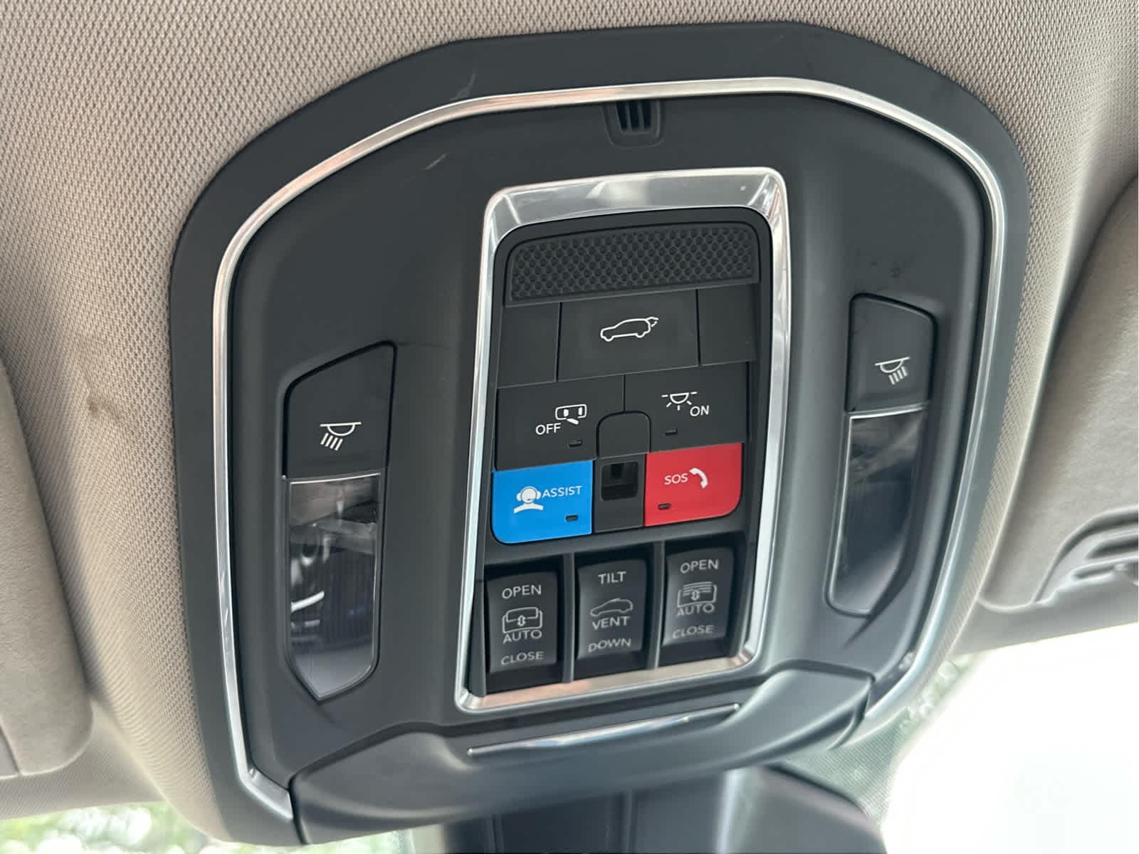 2022 Jeep Wagoneer Series III - Photo 39