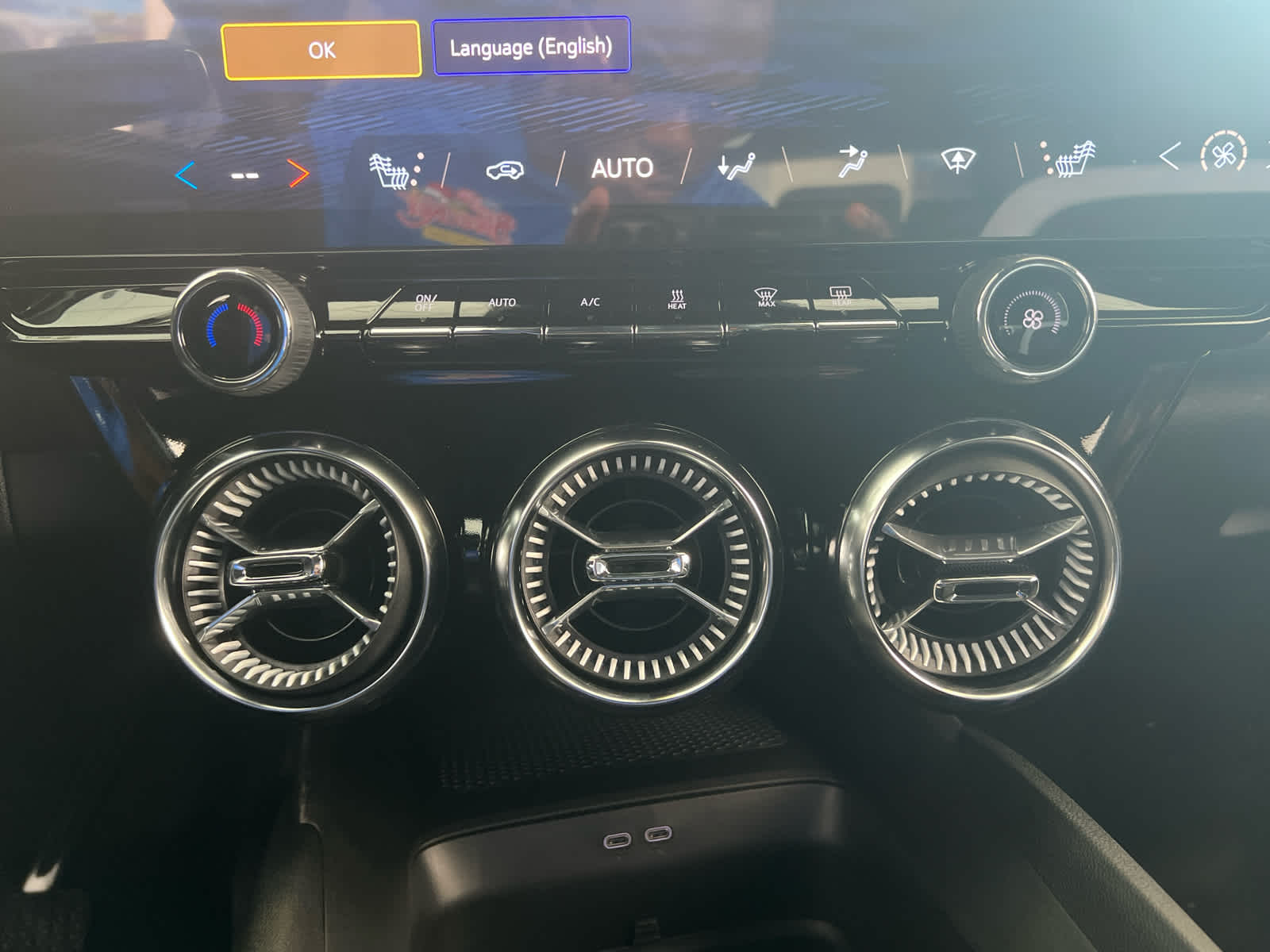 2025 Chevrolet Blazer EV LT - Photo 29