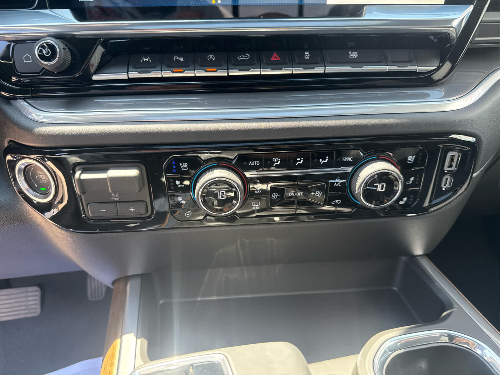 2026 Chevrolet Silverado 1500 High Country - Photo 34
