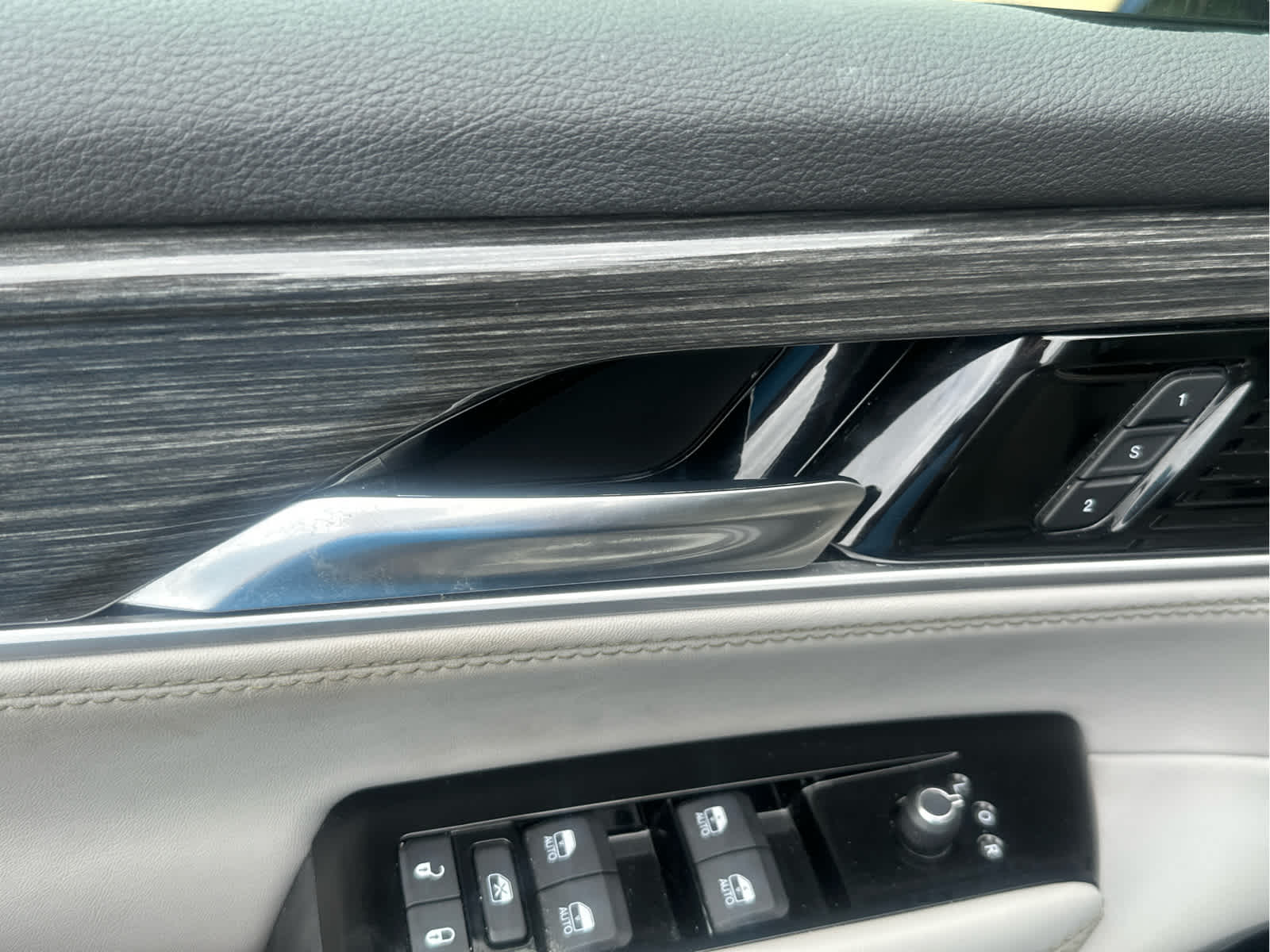 2022 Jeep Wagoneer Series III - Photo 22