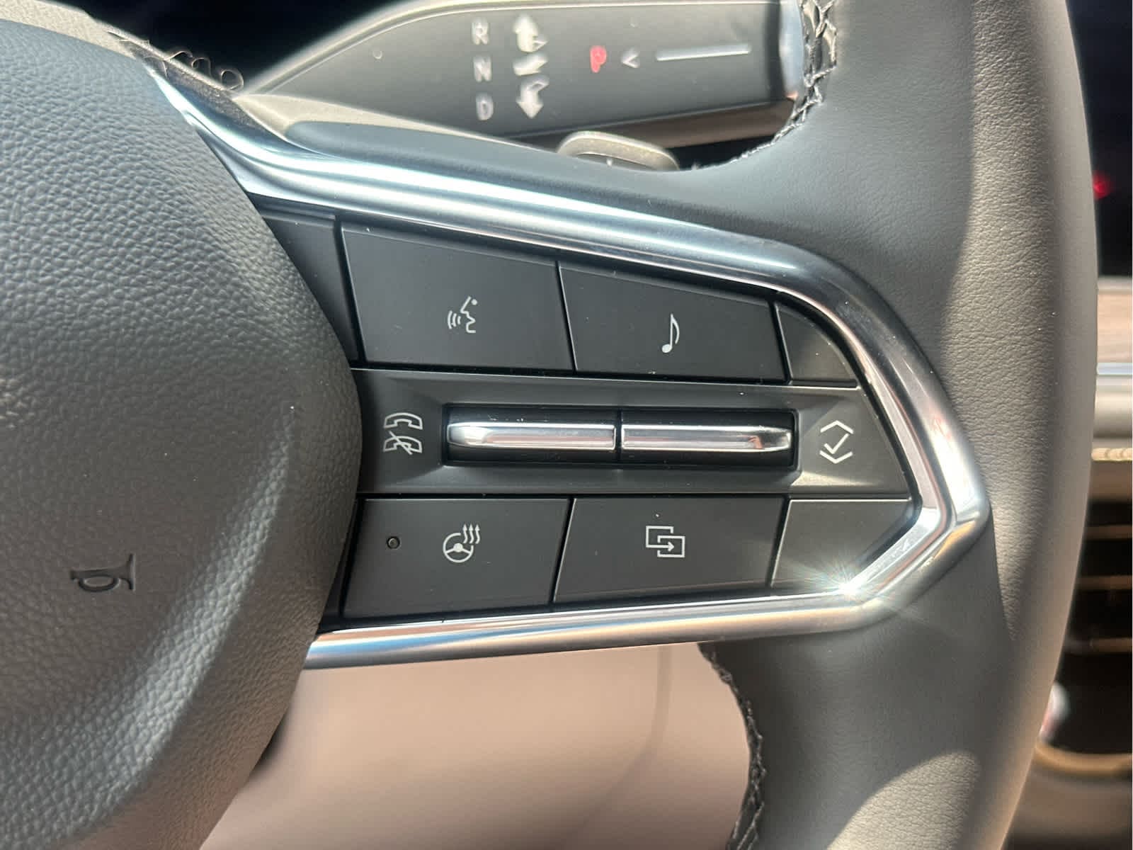 2025 Chevrolet Suburban Premier - Photo 30