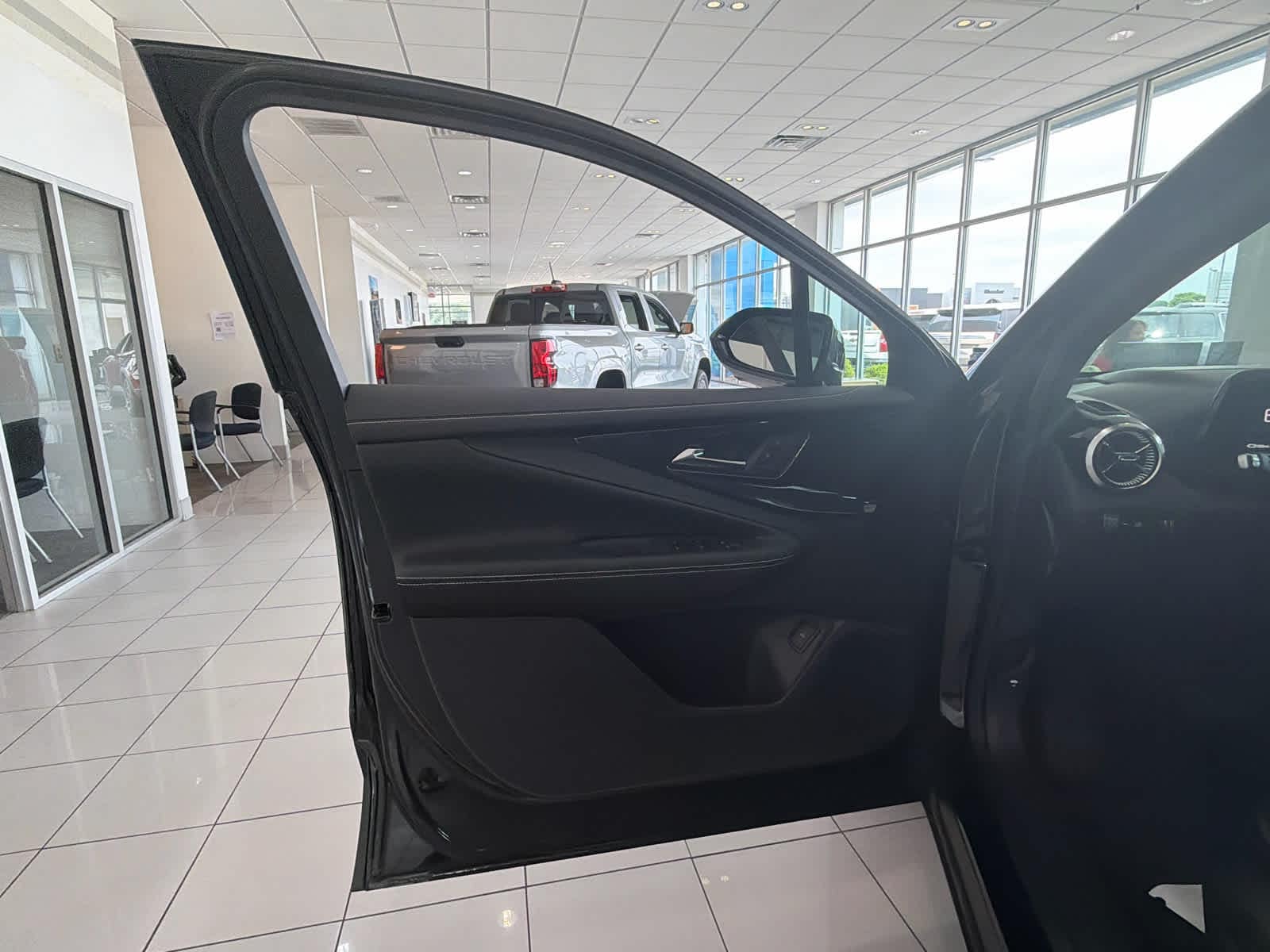 2026 Chevrolet Blazer EV LT - Photo 15