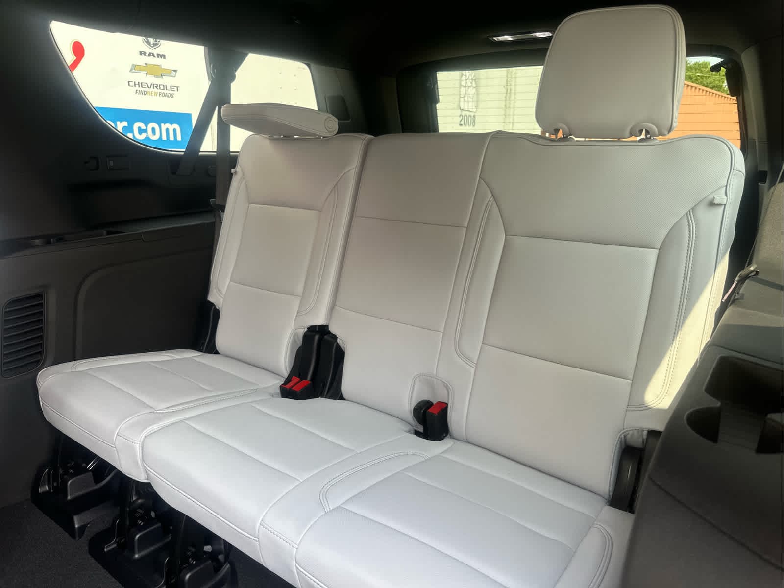 2025 Chevrolet Suburban Premier - Photo 50
