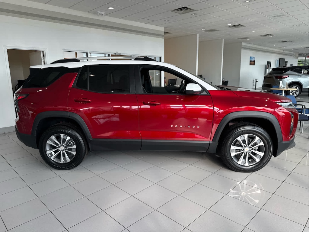 New 2026 Chevrolet Equinox LT SUV