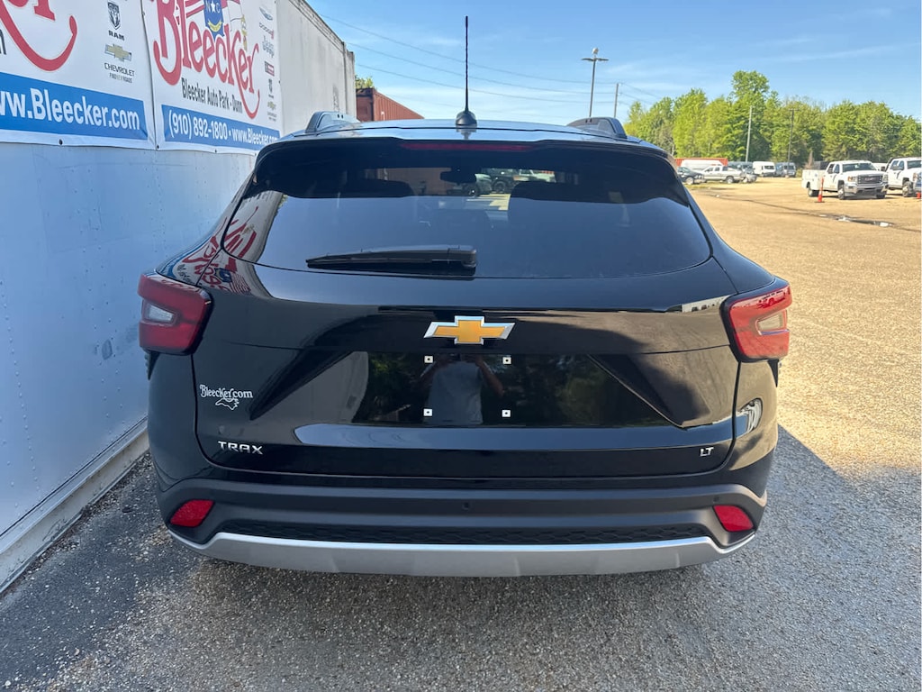 New 2026 Chevrolet Trax LT SUV