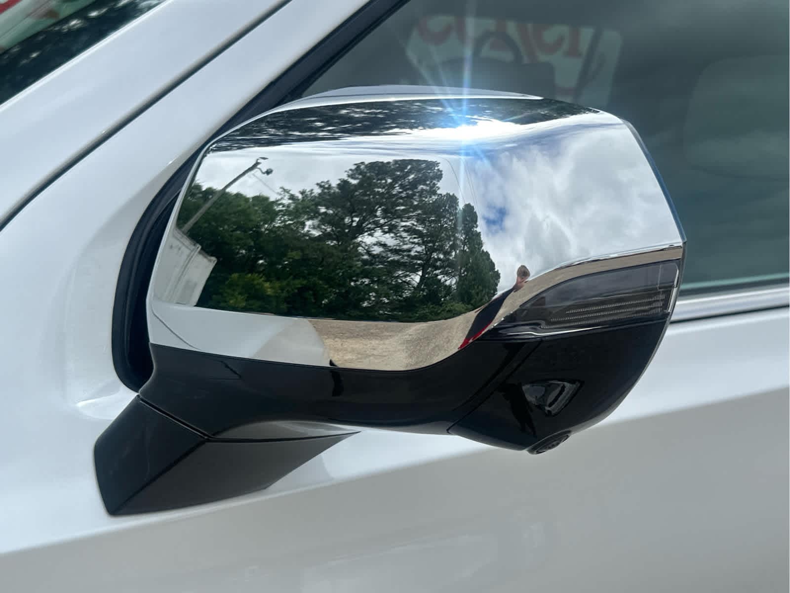 2025 Chevrolet Suburban Premier - Photo 14