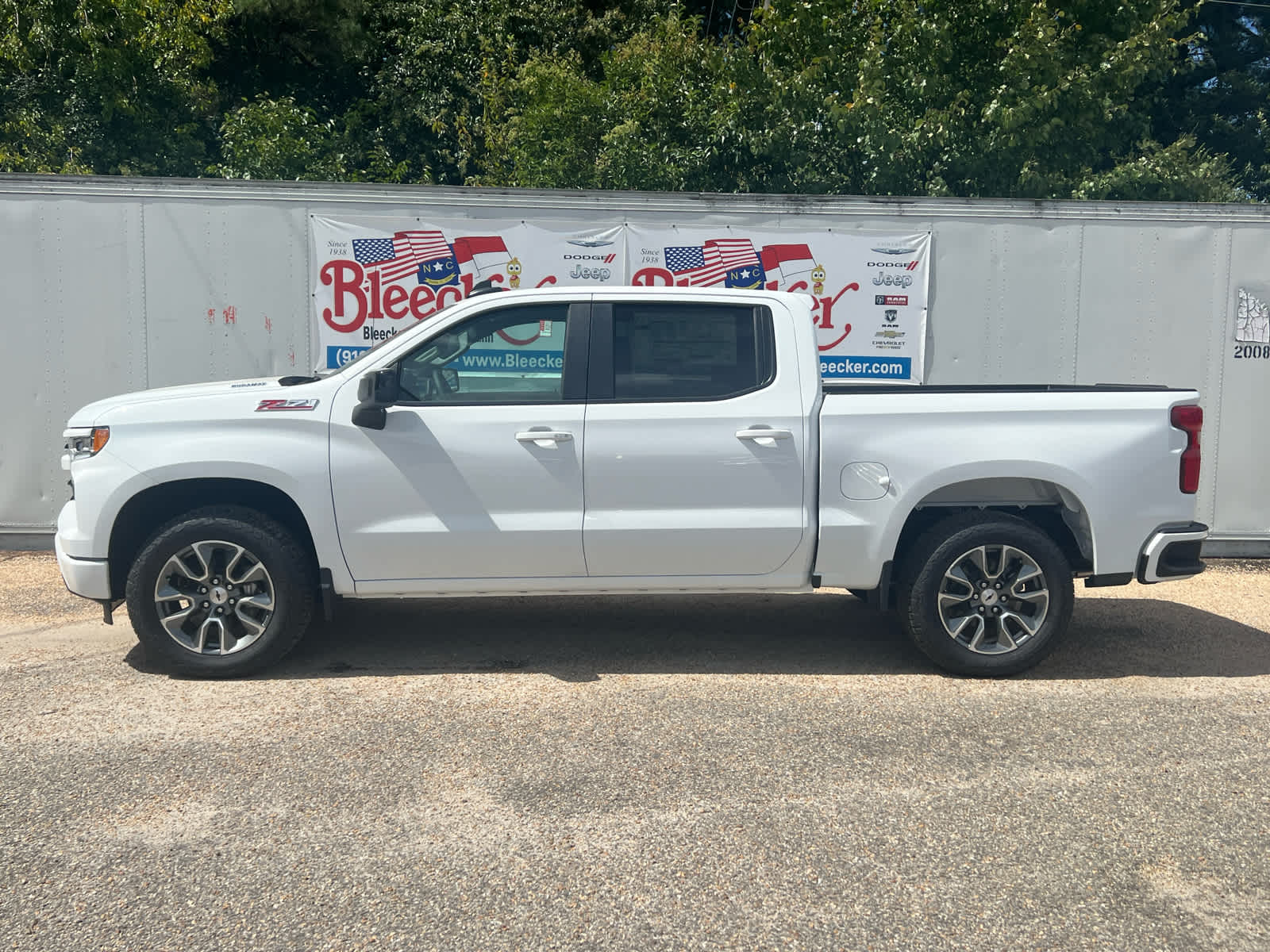 2025 Chevrolet Silverado 1500 RST - Photo 7