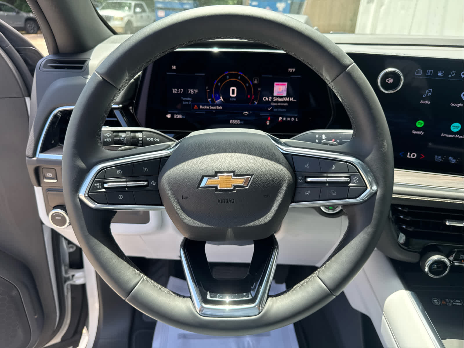 2025 Chevrolet Suburban Premier - Photo 29