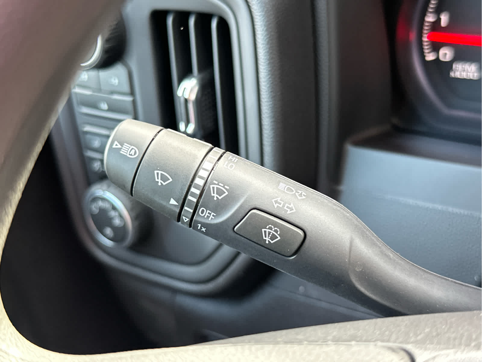 2026 Chevrolet Silverado 2500 HD Custom - Photo 29