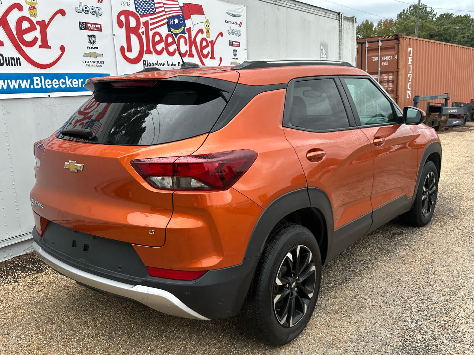 2022 Chevrolet Trailblazer LT photo 3