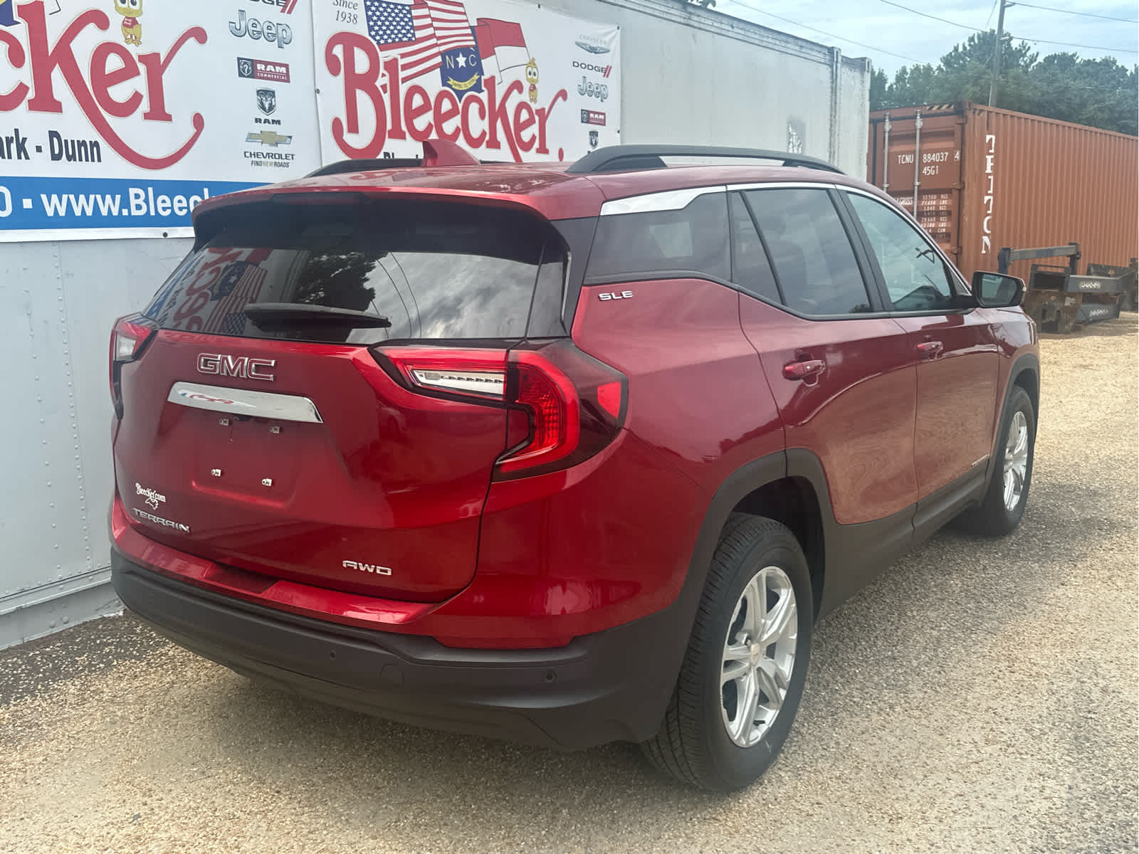 2022 Gmc Terrain SLE photo 2